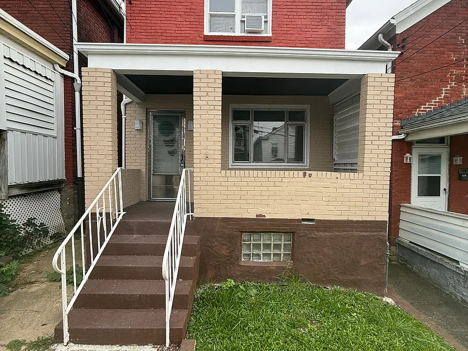 71 Frazier Ave
