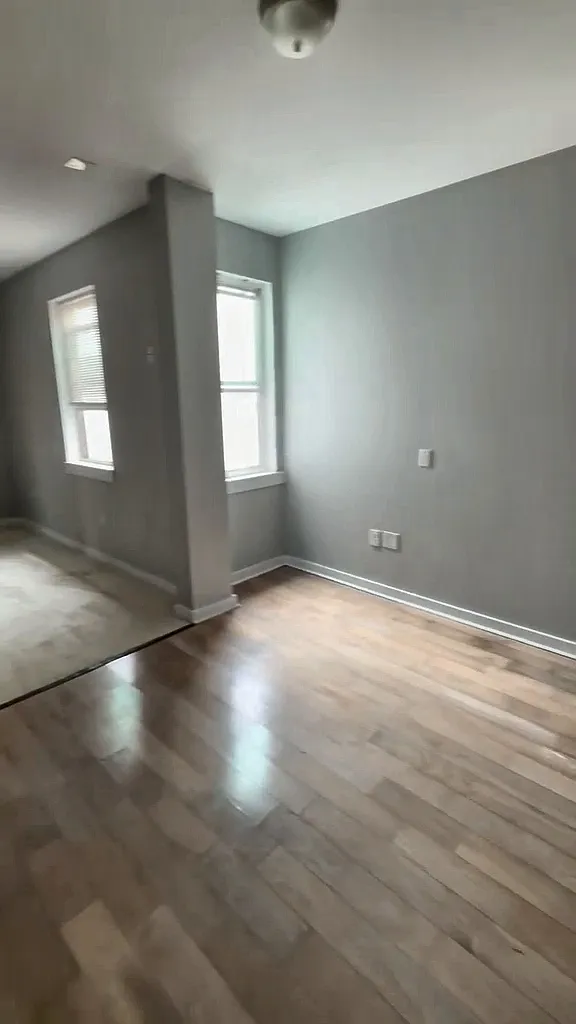 3 bed, $1,725 — Photo 3