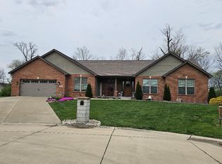 4800 Lone Rock Ln, Smithton, IL 62285