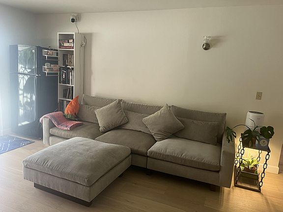 3rd image of 5066 1/2 Sereno Dr