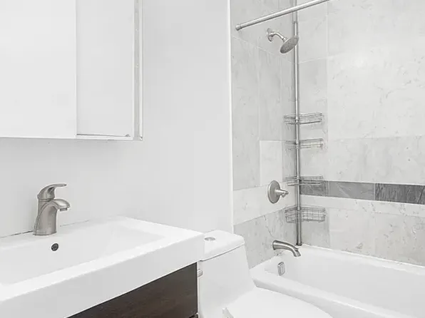 236 East 47th Street image 6 of 11