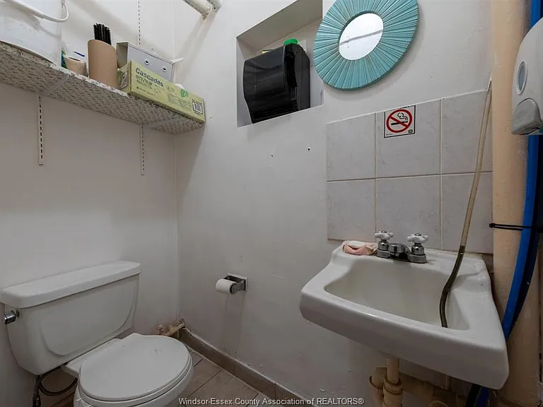 2981 Longfellow Ave — Photo 12