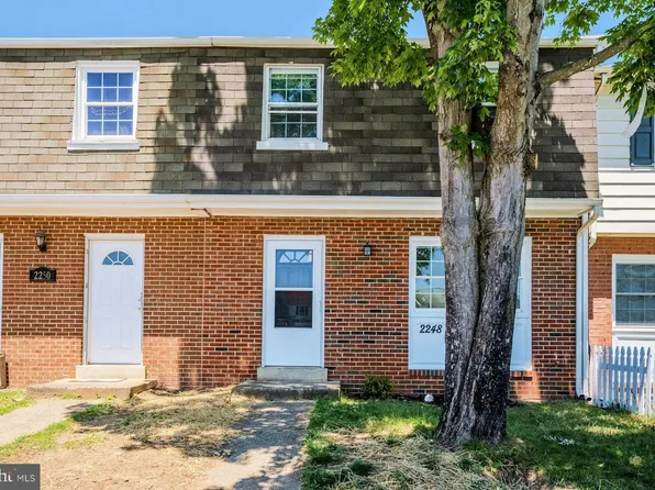 2248 Fort Pickens Ct, Dumfries, VA 22026