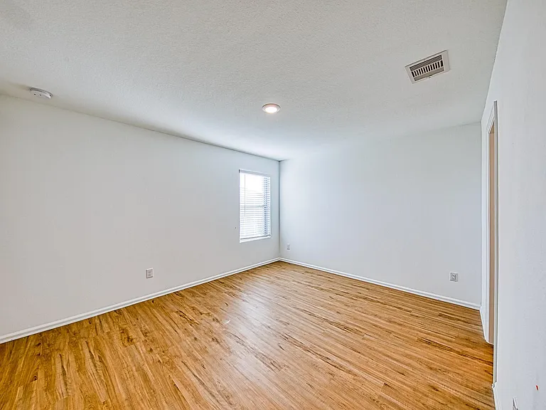 14418 Woodcott Warren Way — Photo 17