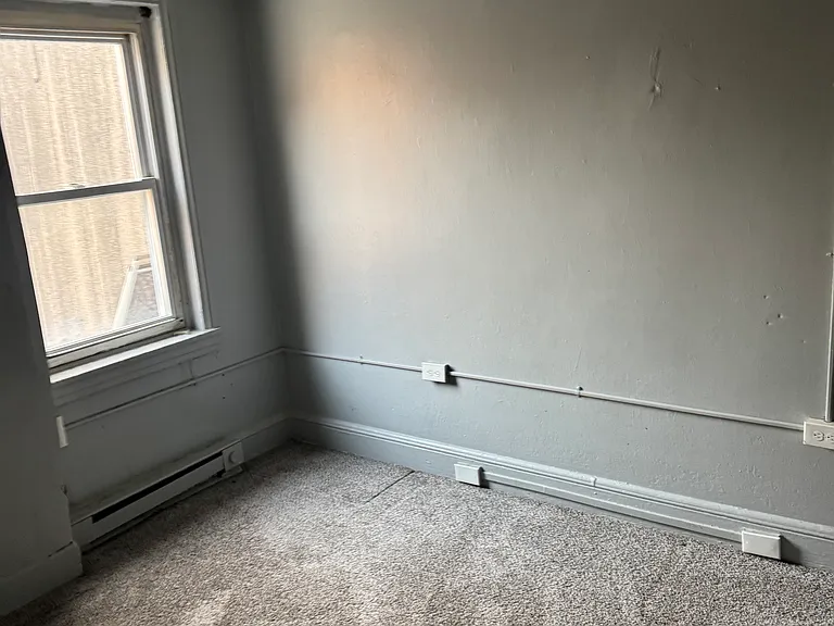 46 E Chestnut St — Photo 7
