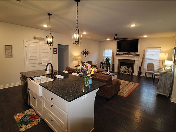 5th image of 3762 W Somerville Ln