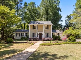 810 Lakeshore Ave, Opelika, AL 36801