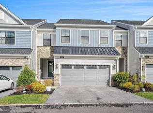 214 Iris Ln, Chester Springs, PA 19425