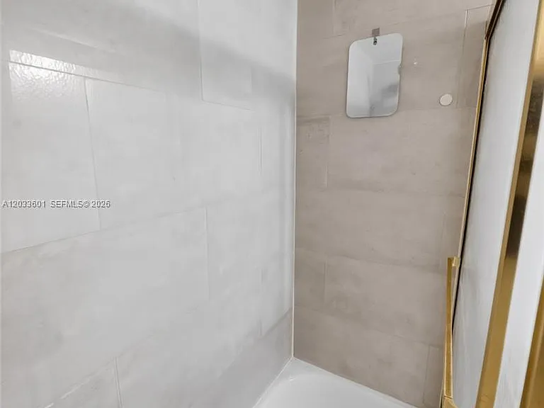 8750 N Sherman Cir #305 — Photo 25