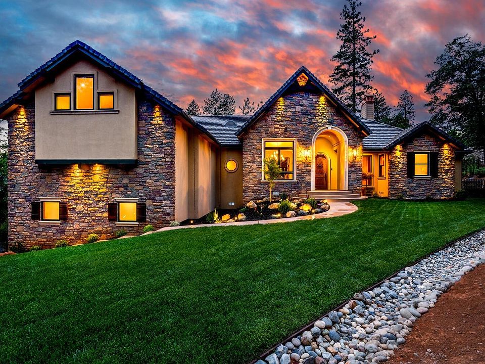 2nd image of 3465 Big Oak Dr