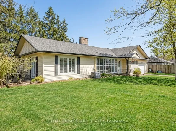 3208 Young Ave, Fort Erie, ON L0S 1N0