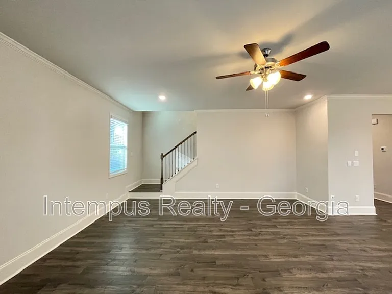 44 Garnet Dr — Photo 12