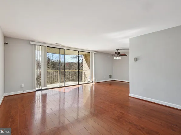 3314 Huntley Square Dr APT A2, Temple Hills, MD 20748