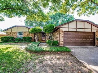 508 Live Oak Dr, Euless, TX 76040