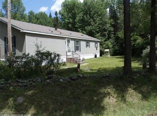 77 Walker Rd, Norridgewock, ME 04957