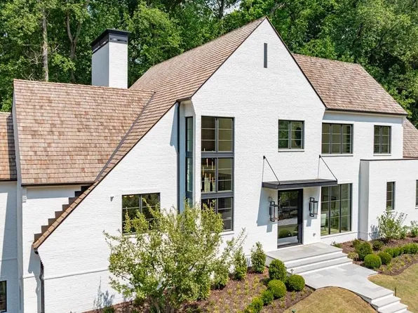 2983 Habersham Ct NW, Atlanta, GA 30305