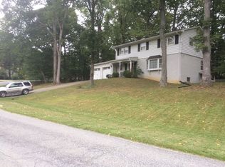 11145 Powder Horn Dr, Potomac, MD 20854