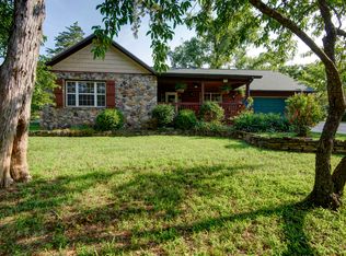 270 Sherry Ln, Branson, MO 65616