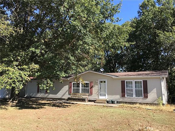 2nd image of 914 County Road 500 E