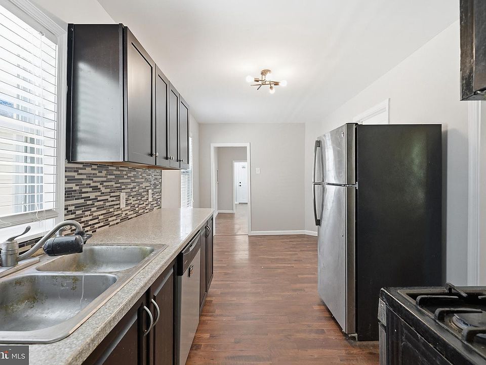 1st image of 152 Cumberland Ave