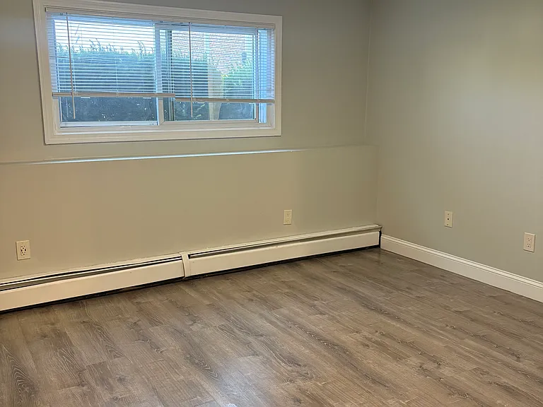 The Woodlands — Photo 5