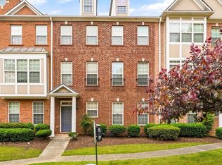 10464 Holliwell Ct, Johns Creek, GA 30097