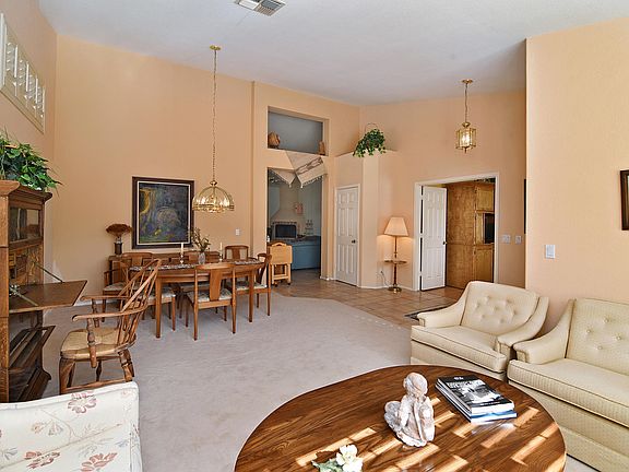 3rd image of 5930 W Park Ave