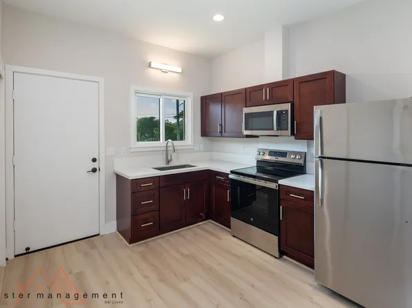 22A Wood St, Honolulu, HI 96817