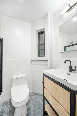 Rented by Triplemint | media 11