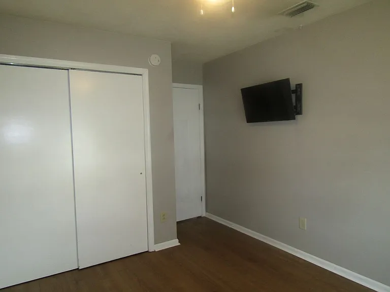 1884 Eunice Ct — Photo 21