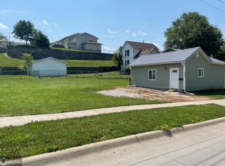 208 N McLean St, Ottumwa, IA 52501