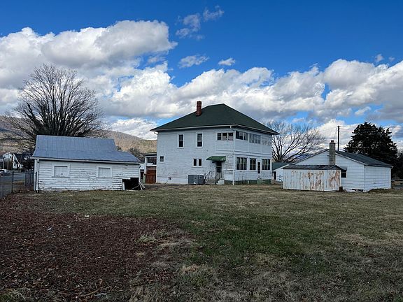3rd image of 49 Holcombe Ave