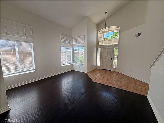 3rd image of 1285 Rosemary Cir