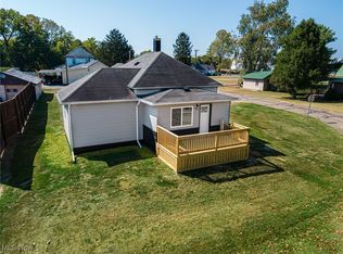 217 E Liberty St, Coshocton, OH 43812