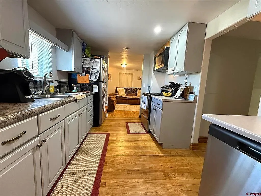 3 bed, 1634 sqft, $1,800 — Photo 3