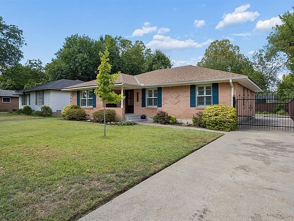 3rd image of 10619 Longmeadow Dr