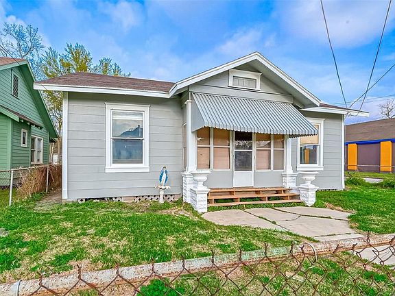 2nd image of 1291 Avenue G
