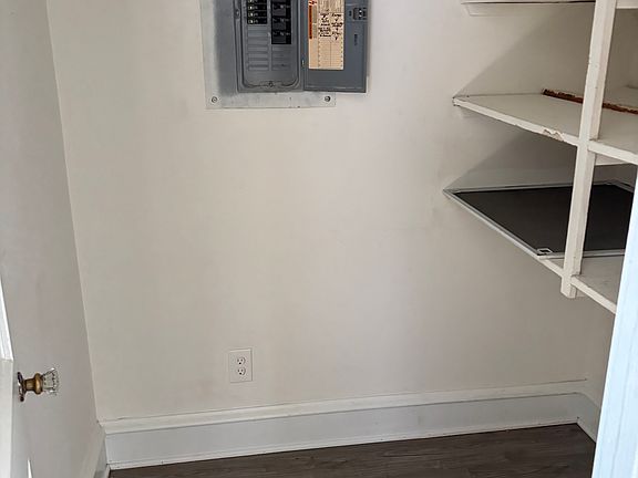 5th image of 144 N Broadway APT E