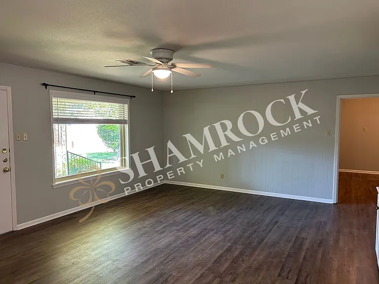 5119 Loch Lomond Dr — Photo 6