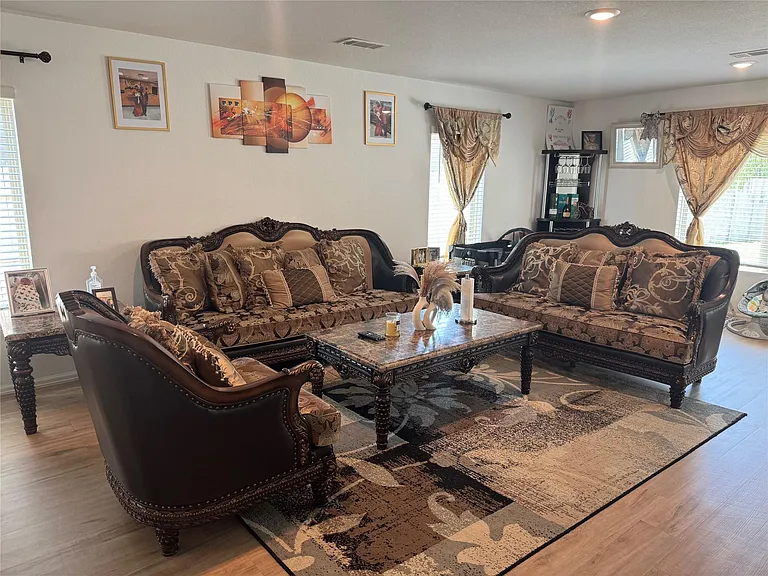 18626 Rosehill Prairie Dr — Photo 8