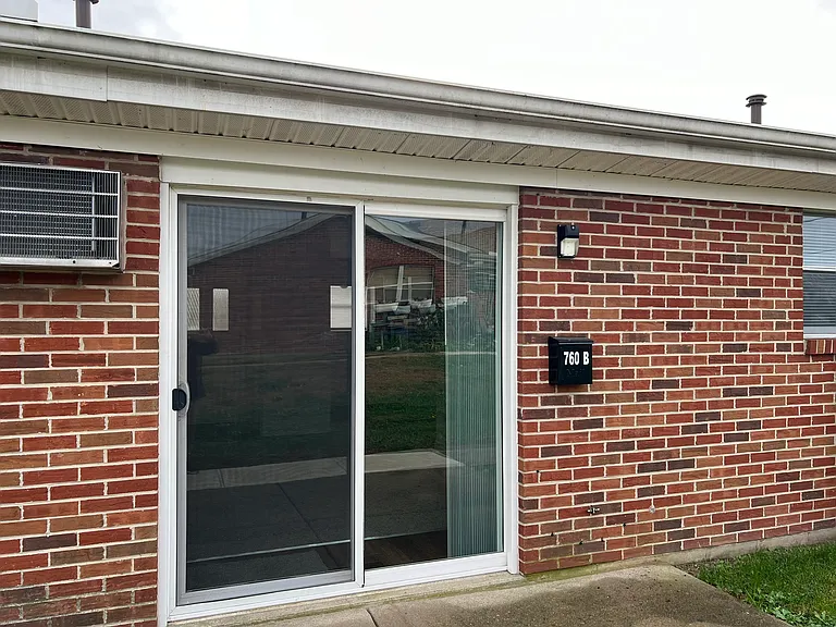 760 Enon Xenia Rd #B — Photo 2