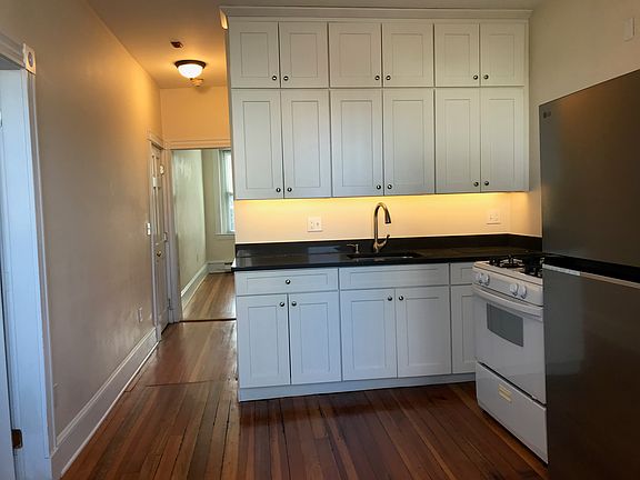 2nd image of 31 Revere St APT 1
