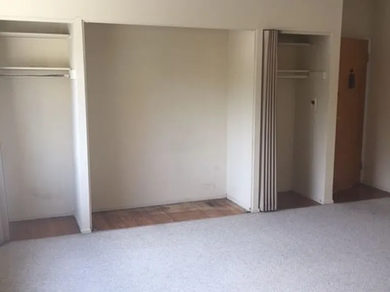 507 Lowell Ave — Photo 2