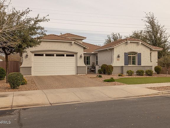4th image of 20454 E RAVEN Drive