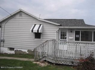 72 W Union St, Wilkes Barre, PA 18705
