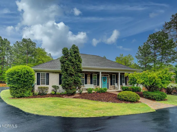 107 Woodall Court, West End, NC 27376