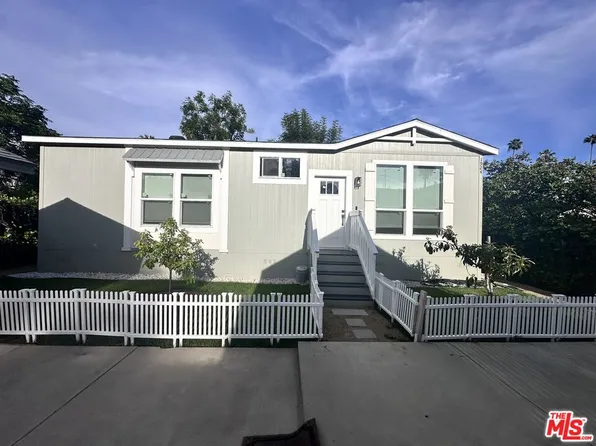 1924 N Marengo Ave, Pasadena, CA 91103