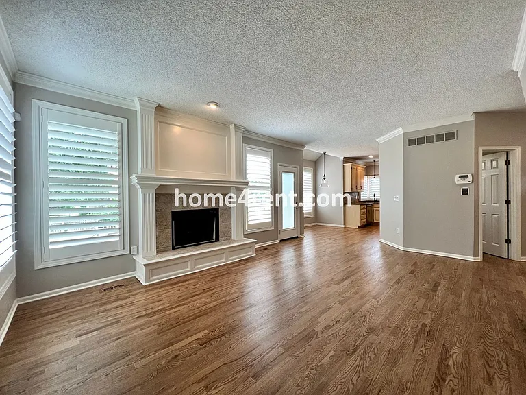 14068 W 147th Pl — Photo 9