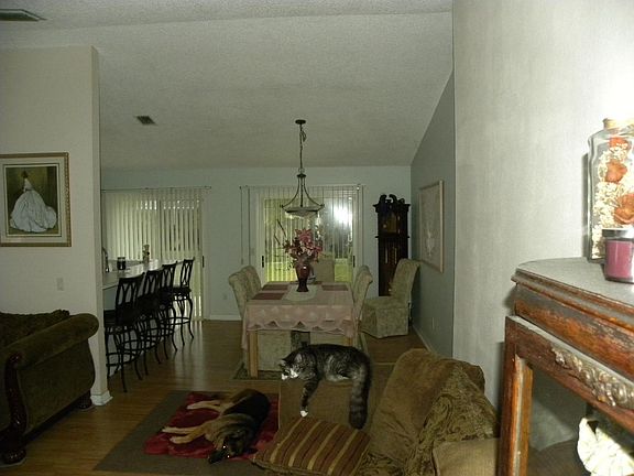 3rd image of 5216 NW Edgarton
