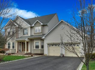 14 Judy Rd, Eatontown, NJ 07724